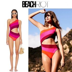 Beach Riot Joyce One-Piece Swimsuit Be Mine Colorblock sz XS NWT $168